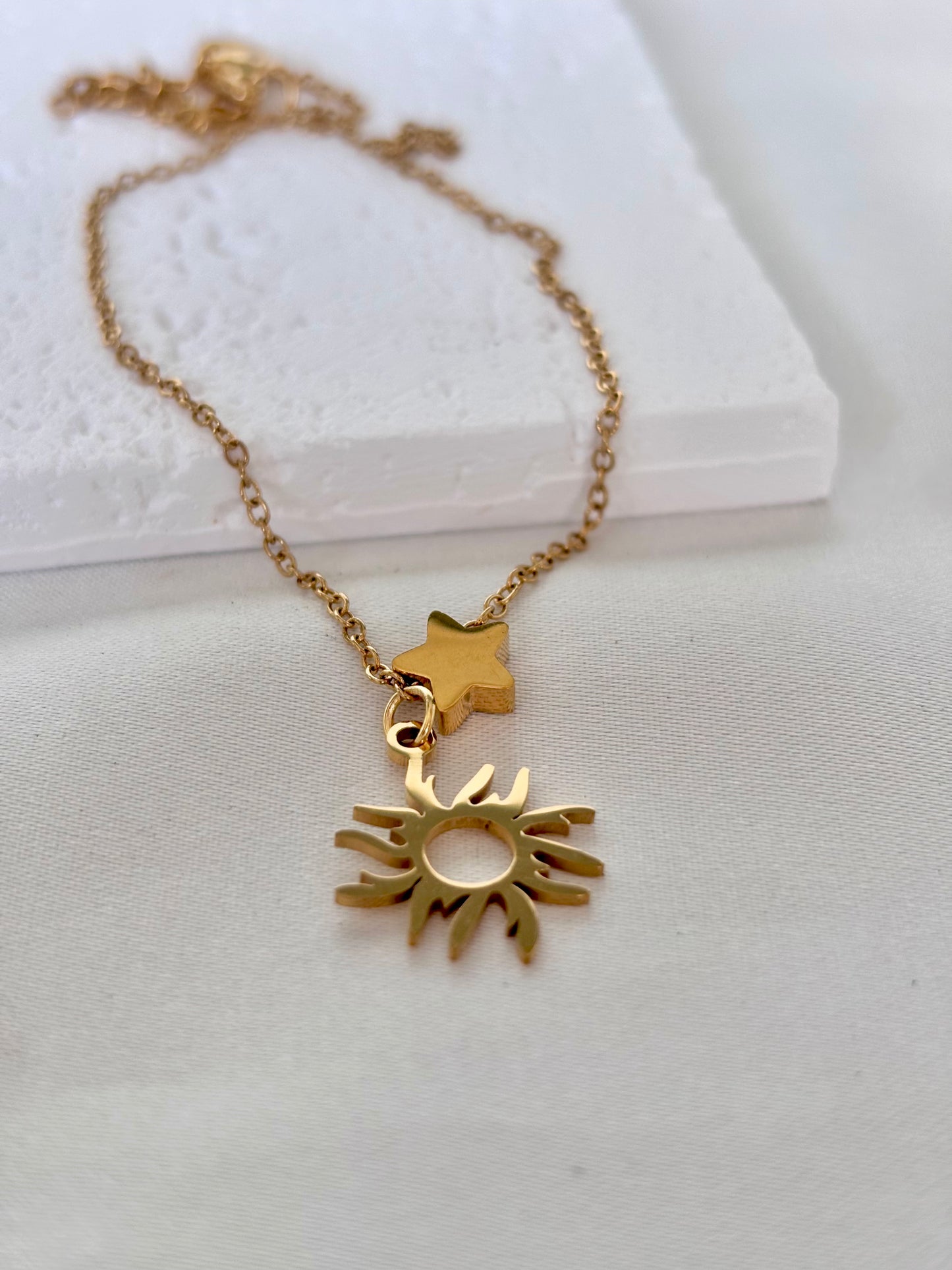 Chaîne de cheville Iliana