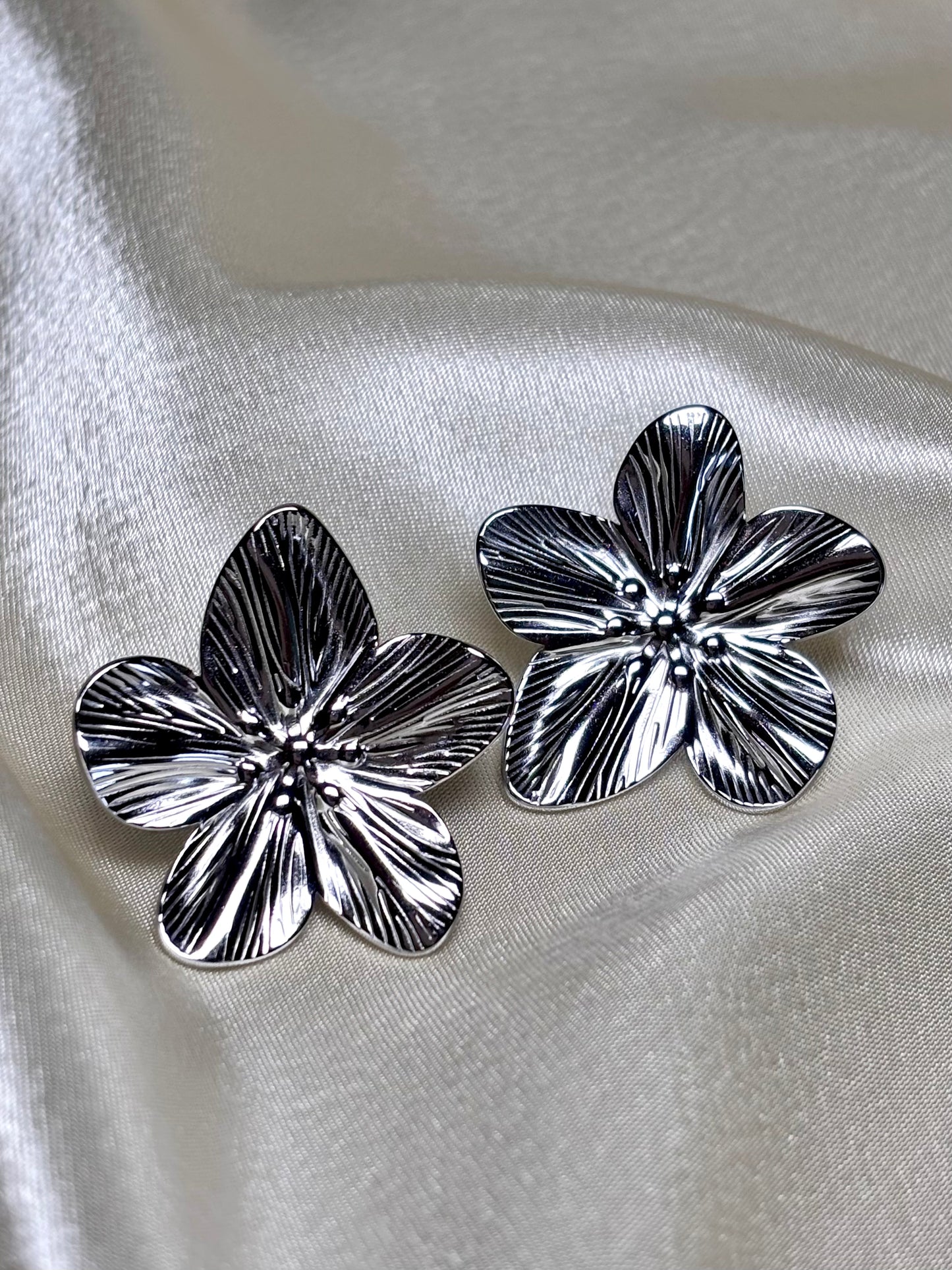 Boucle d'oreille Alma