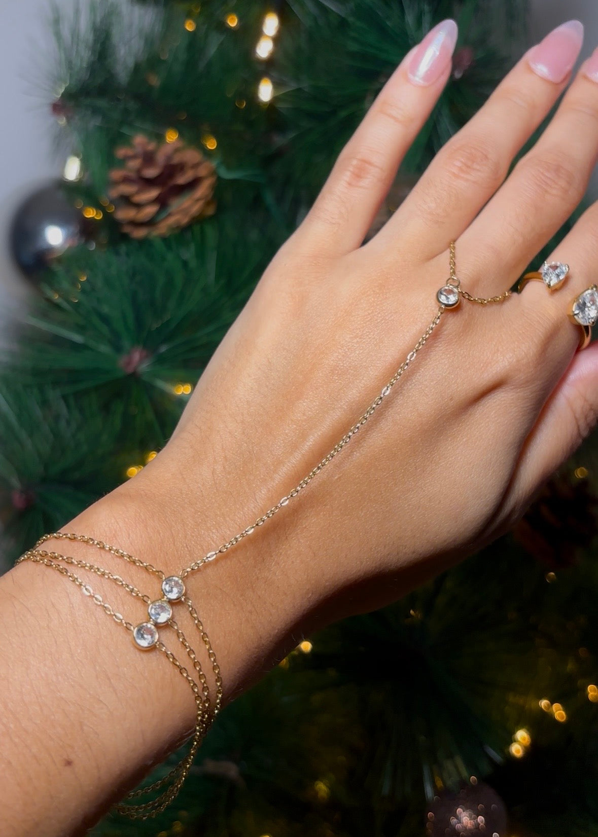 Chaîne de main Kamila